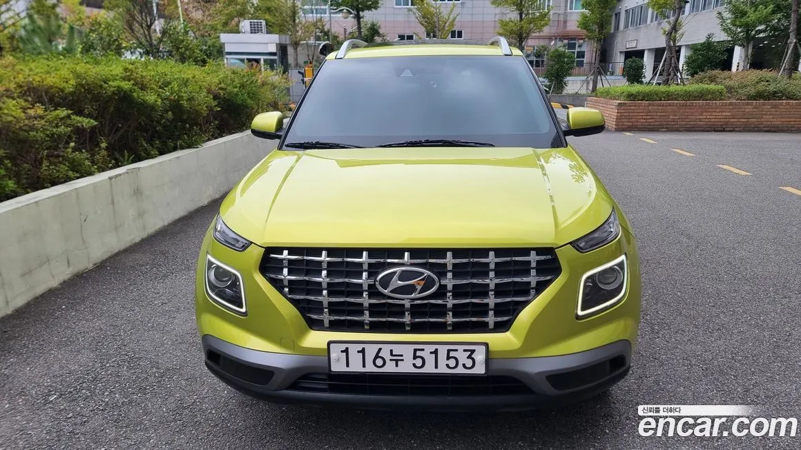 Hyundai Venue