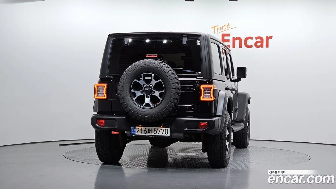 Jeep Wrangler 2023 из KR, фото 4