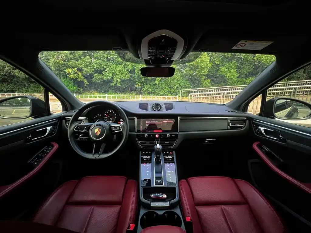 Porsche Macan 2024 из CN, фото 5