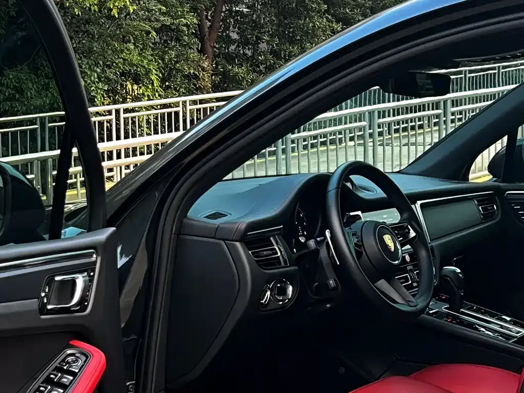 Porsche Macan 2024 из CN, фото 6