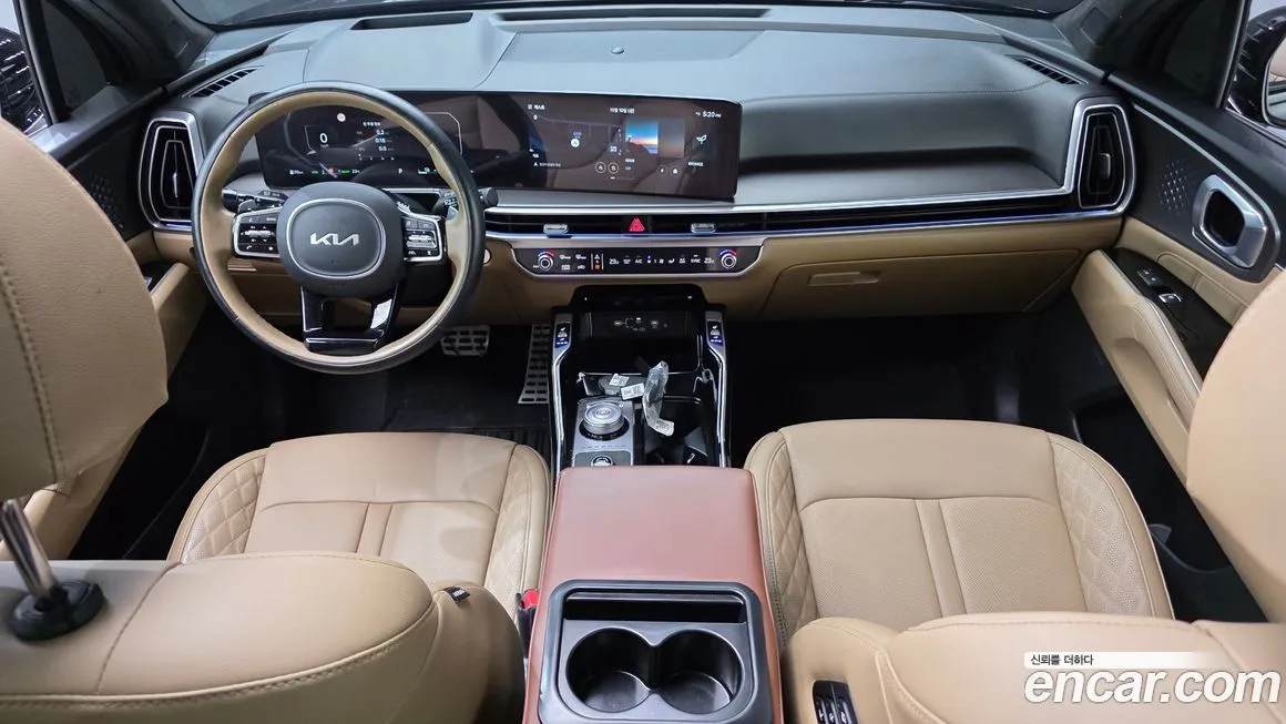 Kia Sorento — фото 7