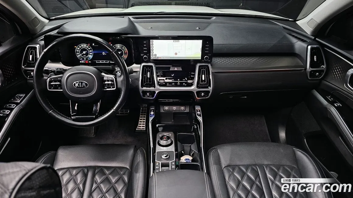 Kia Sorento — фото 7