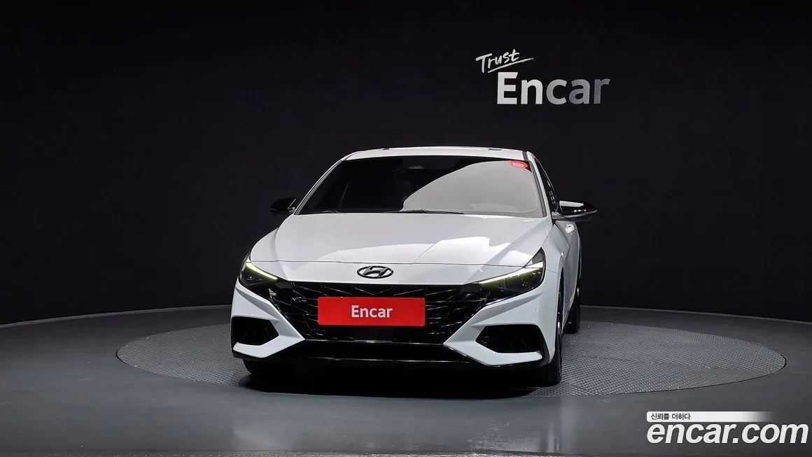 Hyundai AVANTE — фото 3