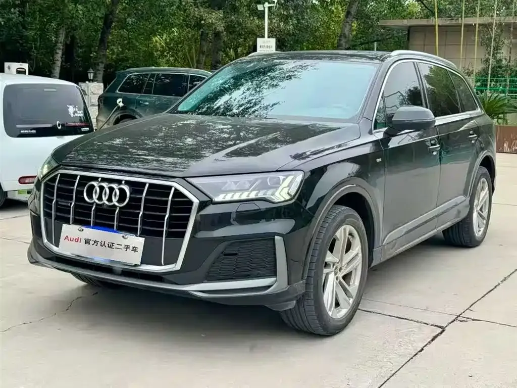 Audi Q7 — фото 2