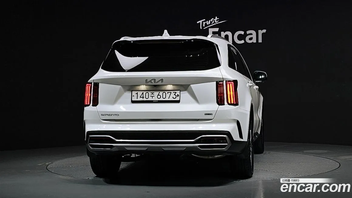 Kia Sorento — фото 4