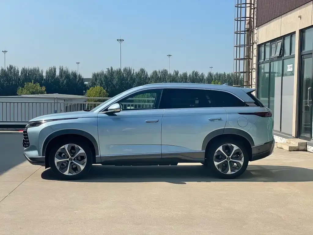 BYD Frigate 07 2022 из CN, фото 4