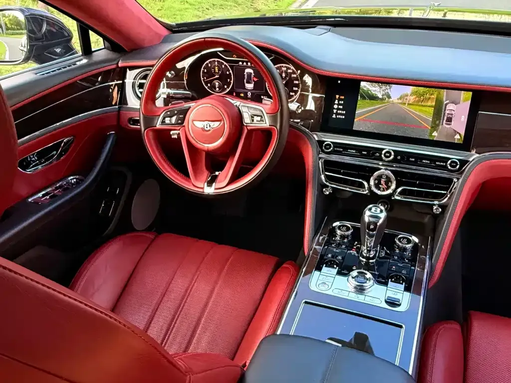 Bentley Flying Spur — фото 6
