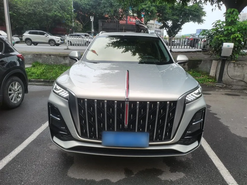 Hongqi HS5 — фото 3