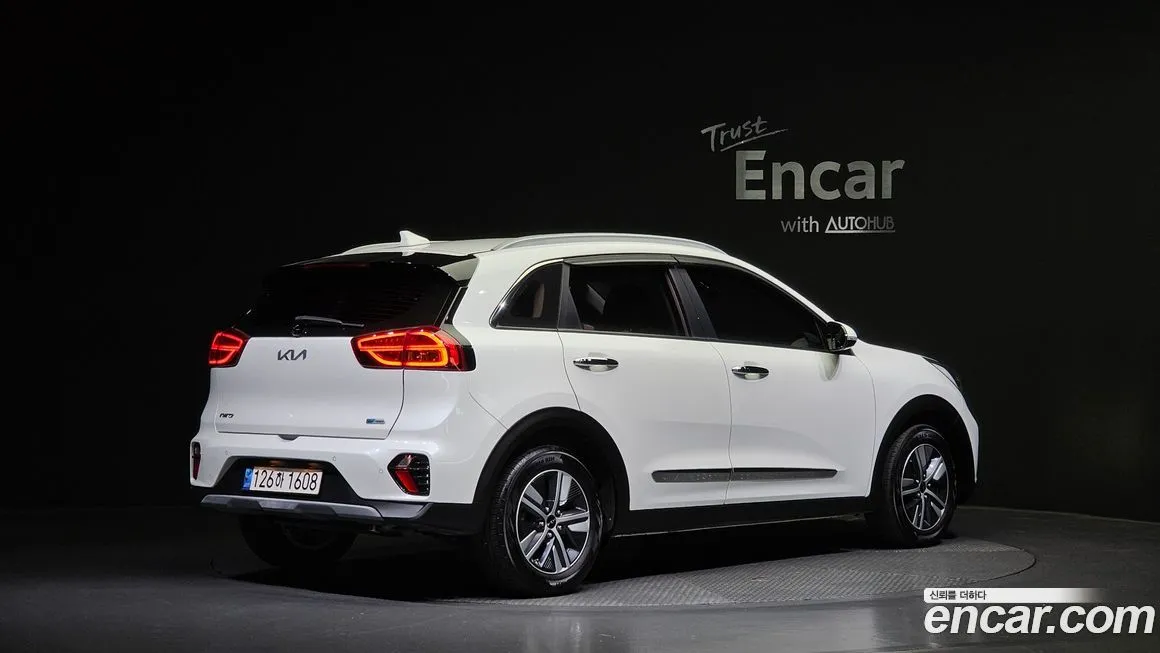 Kia Niro — фото 2