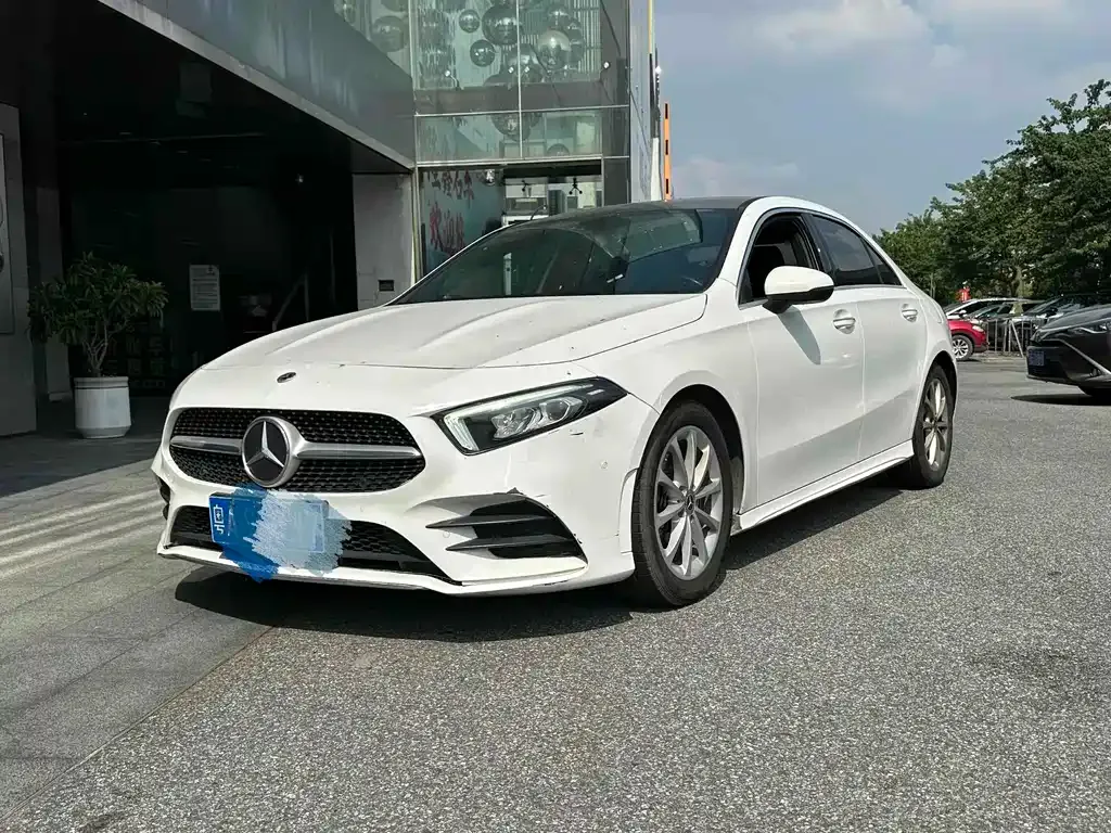 Mercedes-Benz A-Class — фото 1