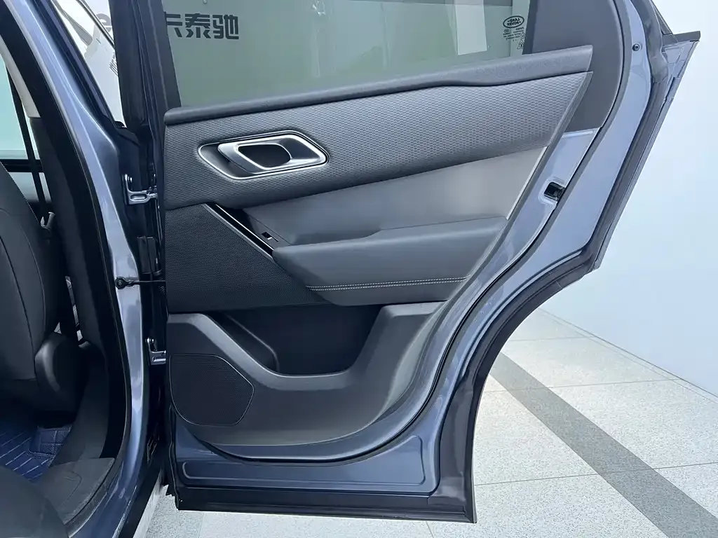 Land Rover Velar 2022 из CN, фото 10