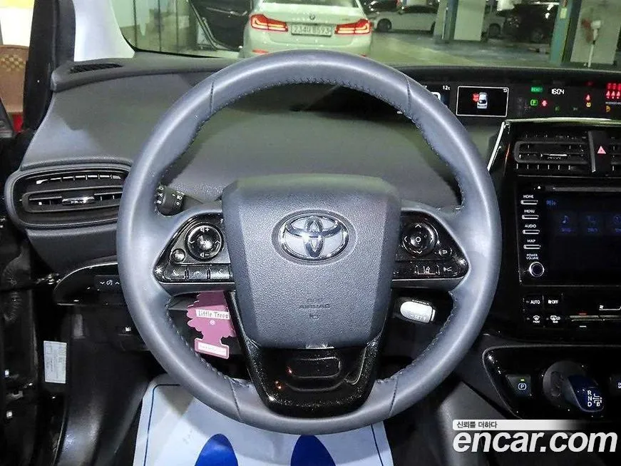 Toyota Prius 2022 из KR, фото 8