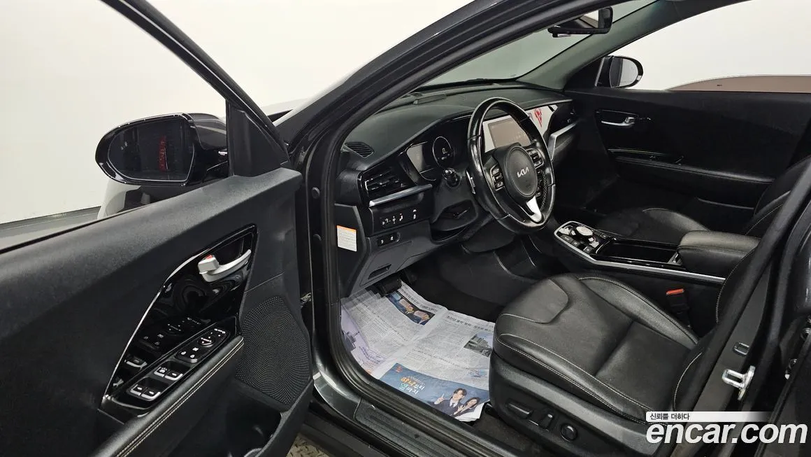 Kia Niro — фото 10
