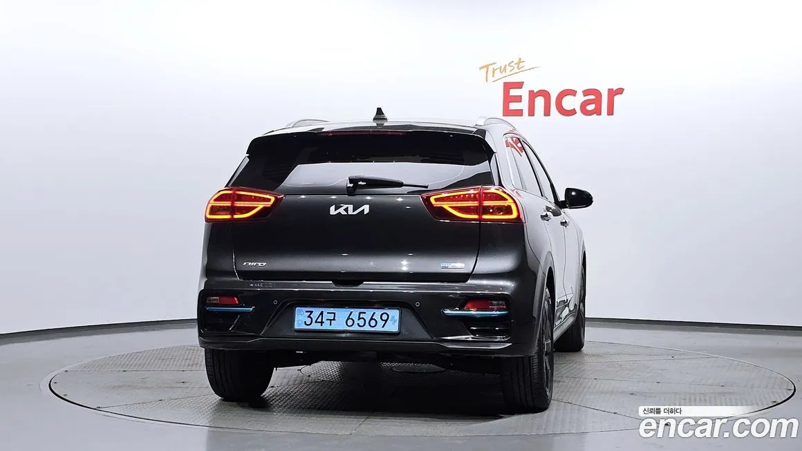 Kia Niro — фото 4