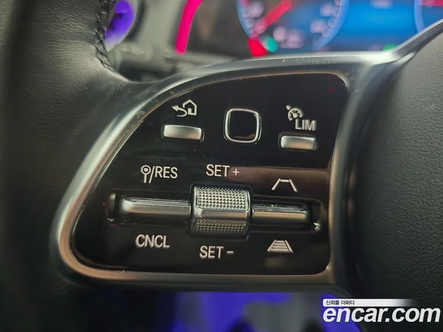 Mercedes-Benz EQB 2024 из KR, фото 6