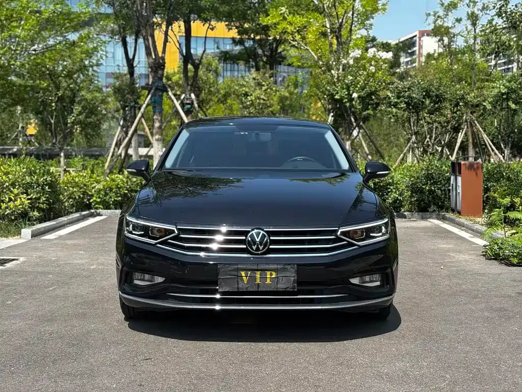 Volkswagen Magotan 2023 из CN, фото 2