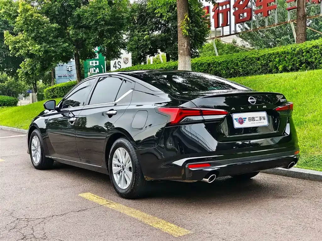 Nissan Teana — фото 4