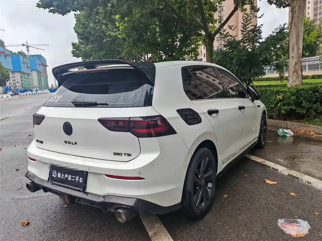 Volkswagen Golf 2023 из CN, фото 3