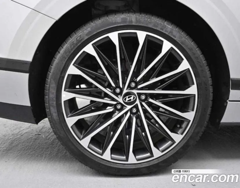 Hyundai Grandeur 2023 из KR, фото 5