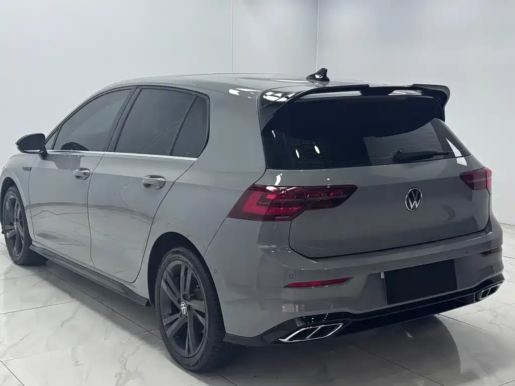 Volkswagen Golf 2022 из CN, фото 4