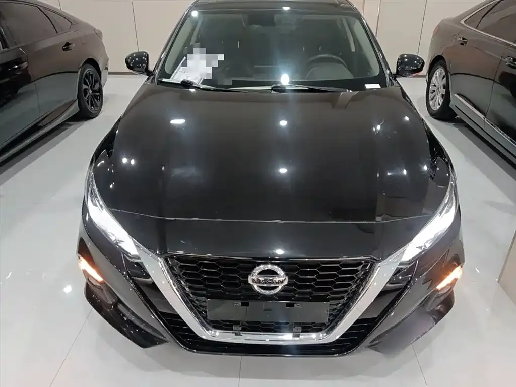 Nissan Teana 2022 из CN, фото 3
