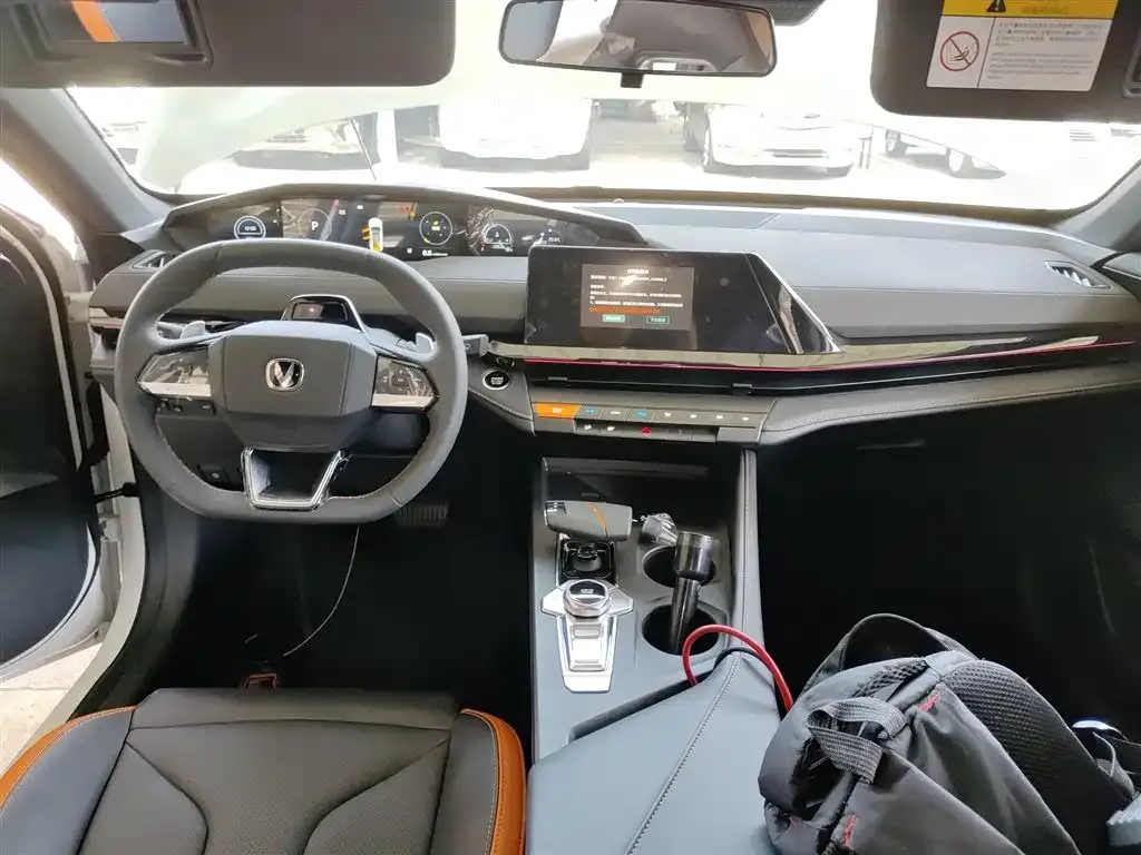 Changan UNI-V 2025 из CN, фото 10