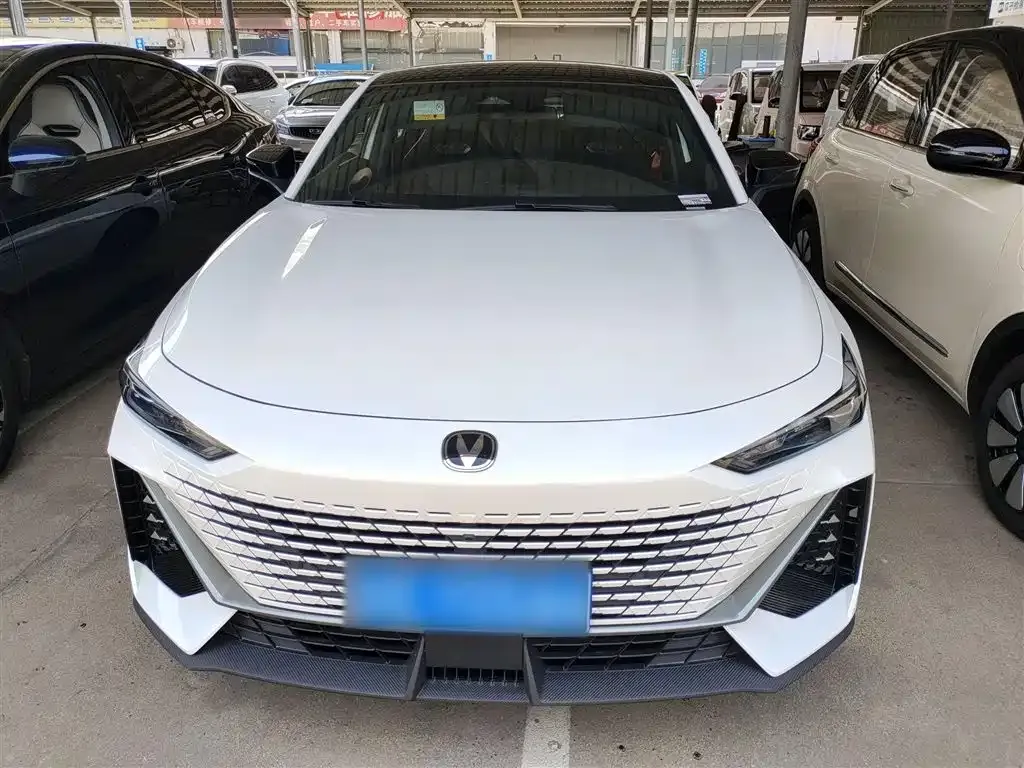 Changan UNI-V 2025 из CN, фото 3