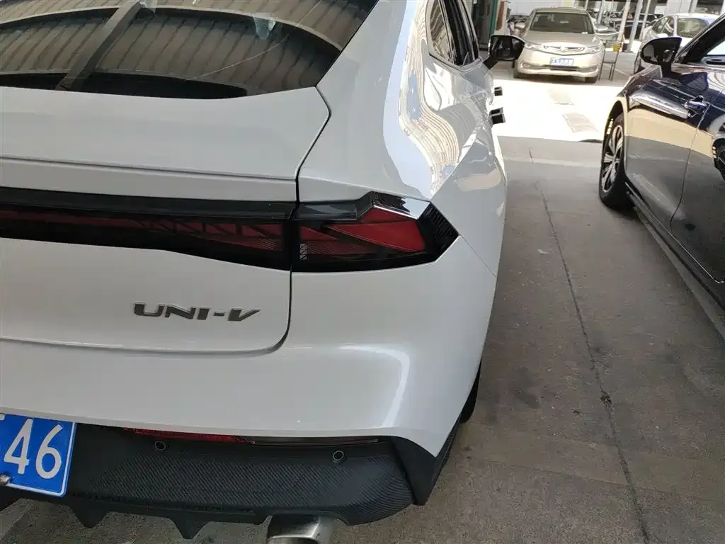 Changan UNI-V 2025 из CN, фото 8