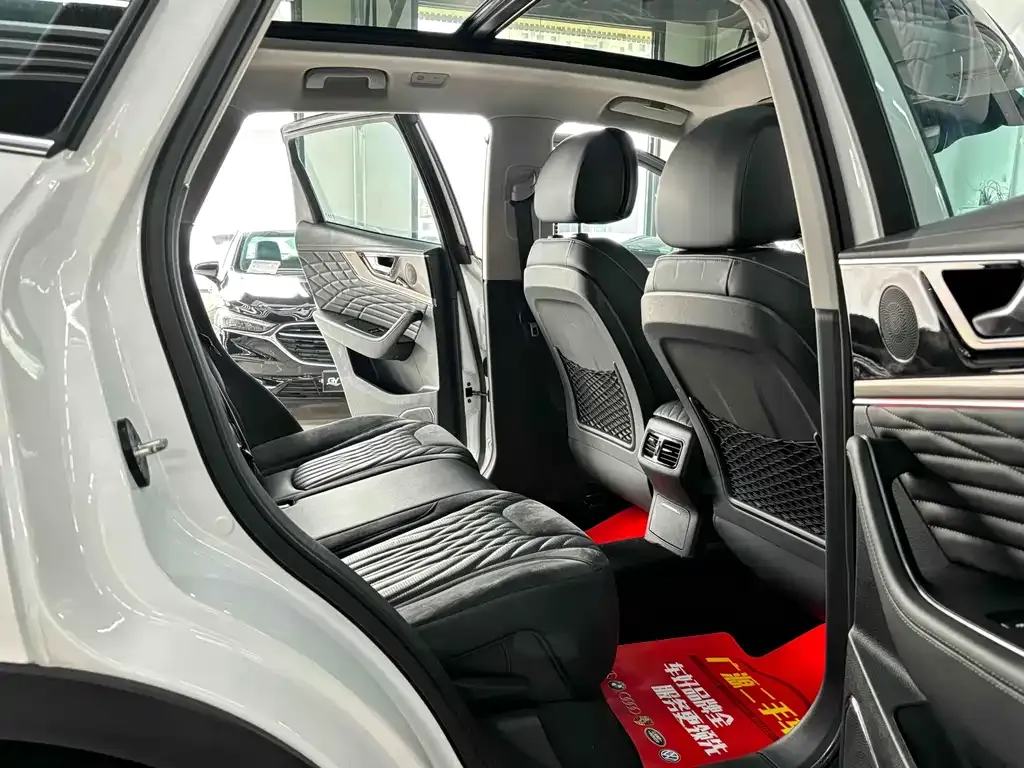 Hongqi HS5 2022 из CN, фото 10
