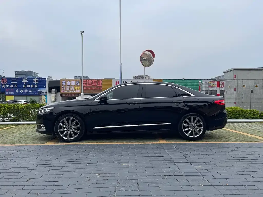 Ford Taurus 2022 из CN, фото 7