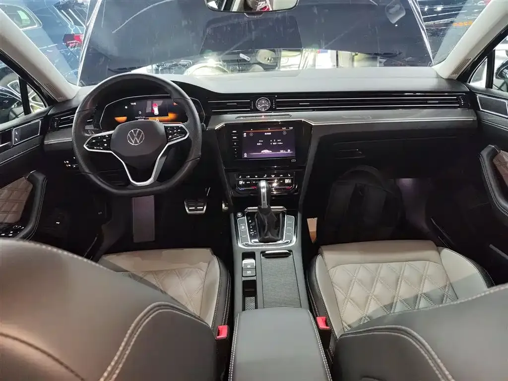 Volkswagen Magotan 2024 из CN, фото 10