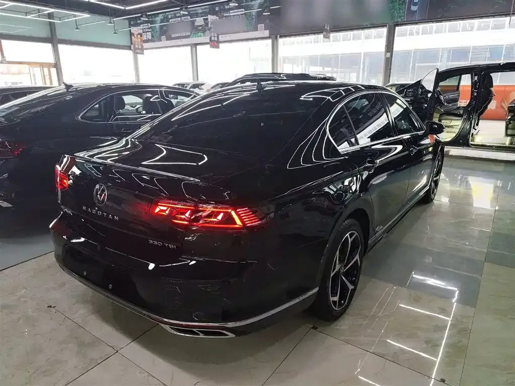 Volkswagen Magotan 2024 из CN, фото 7