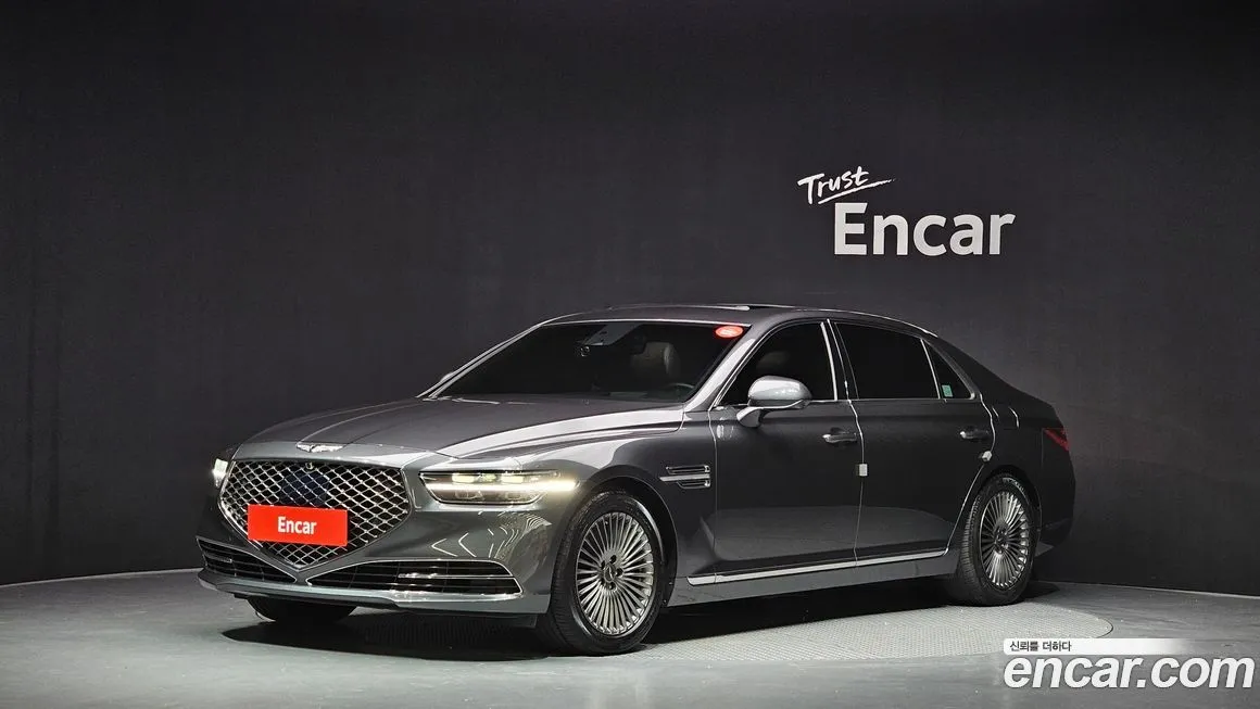 Genesis G90 — фото 1