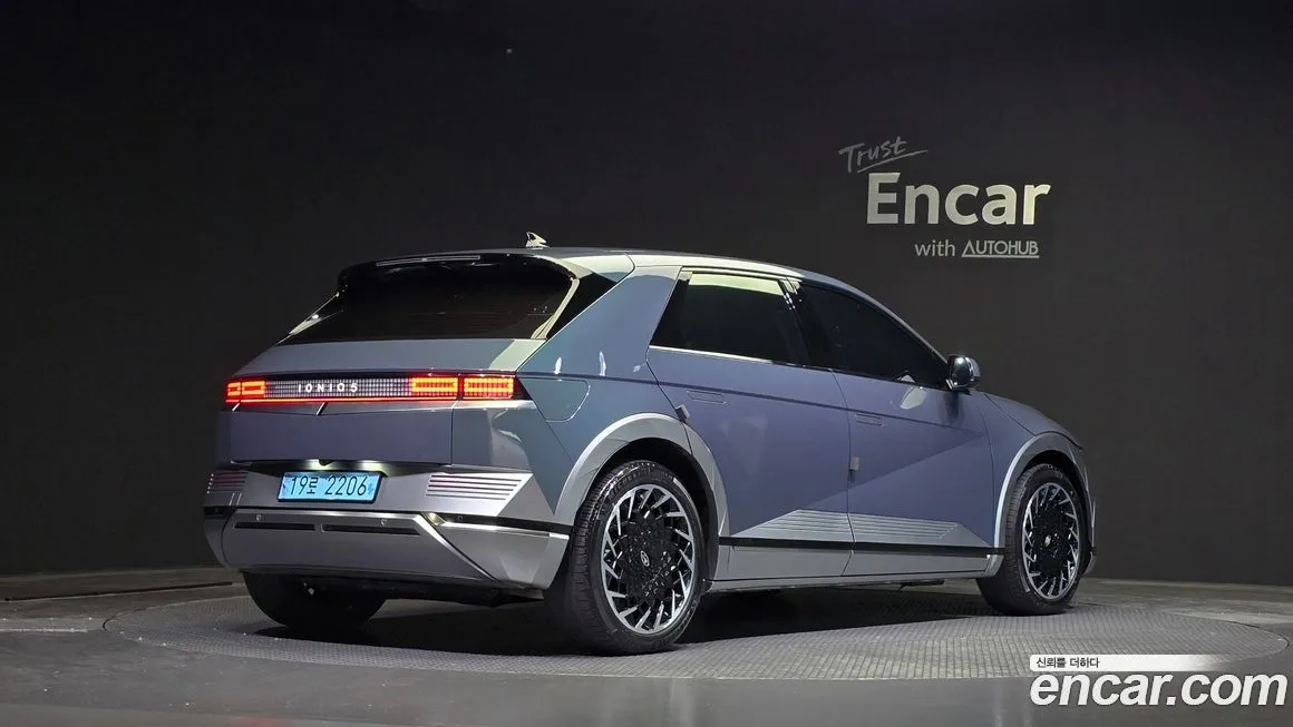 Hyundai Ioniq5 — фото 2