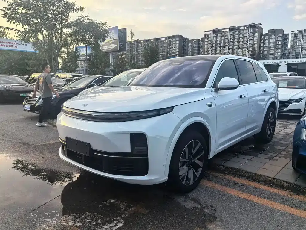 Li Auto L7 2023 из CN, фото 1