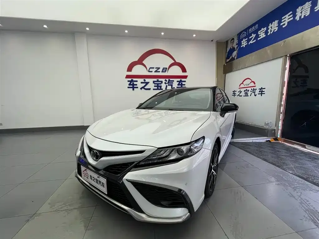Toyota Camry 2021 из CN, фото 1