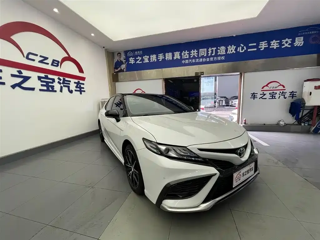 Toyota Camry 2021 из CN, фото 3