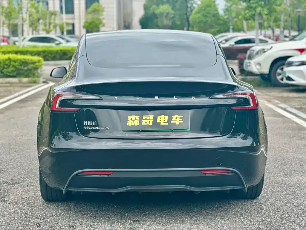 Tesla Model 3 2024 из CN, фото 4