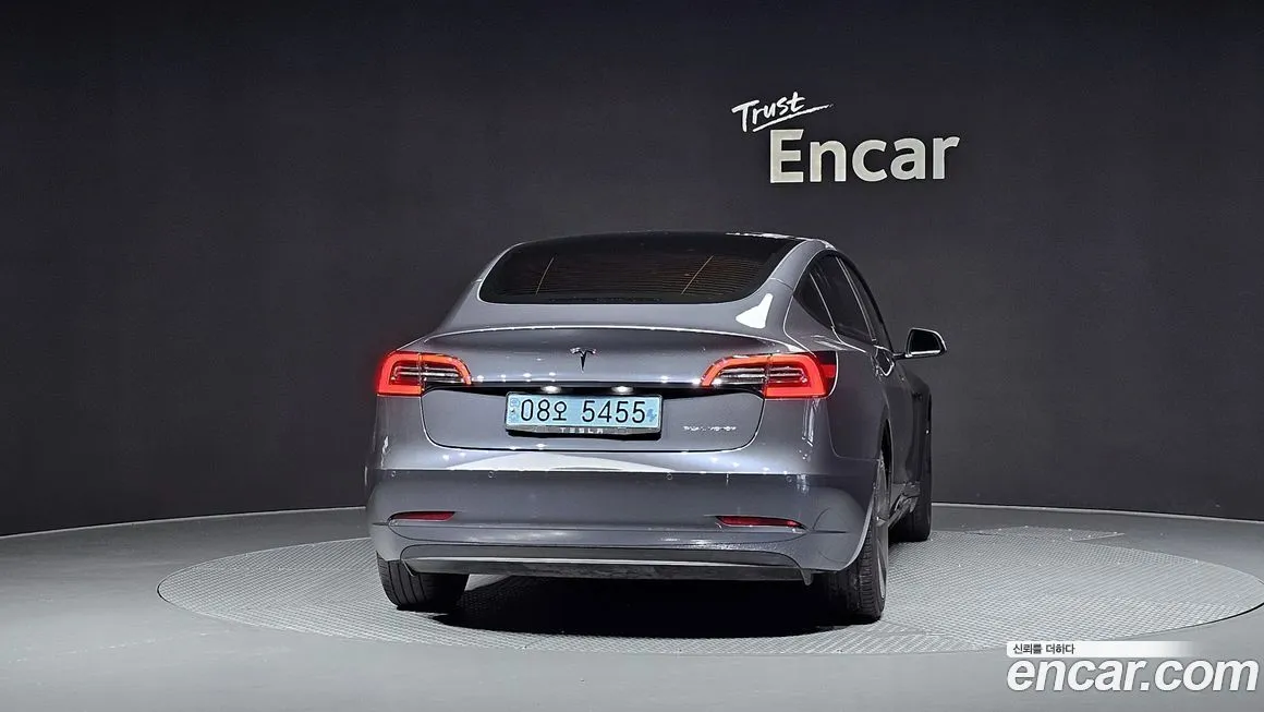 Tesla Model 3 2022 из KR, фото 4