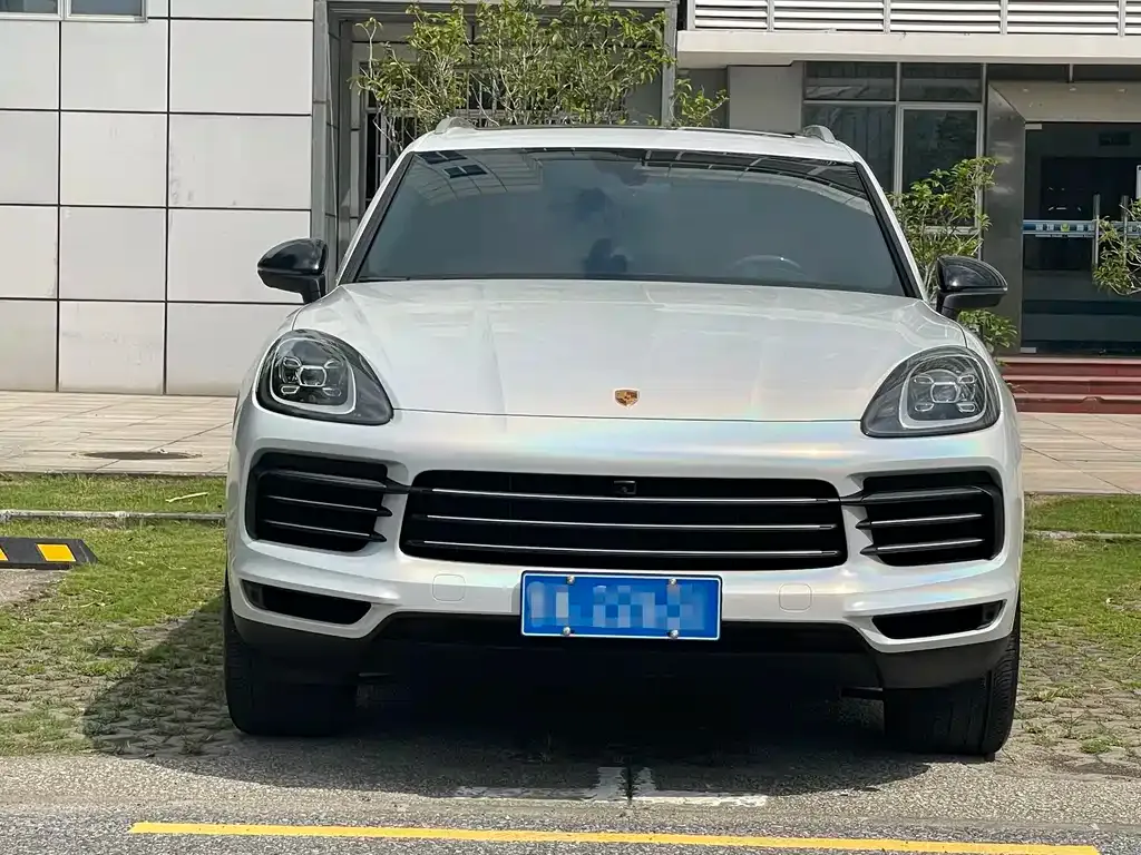 Porsche Cayenne 2023 из CN, фото 2