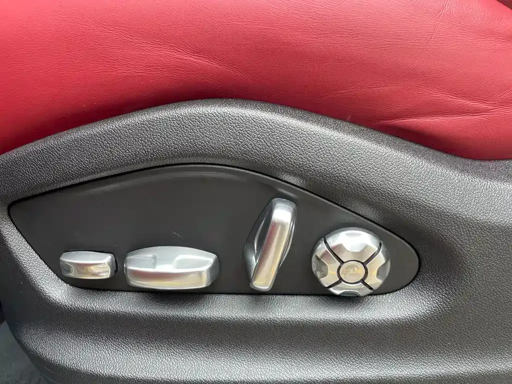 Porsche Cayenne 2023 из CN, фото 6