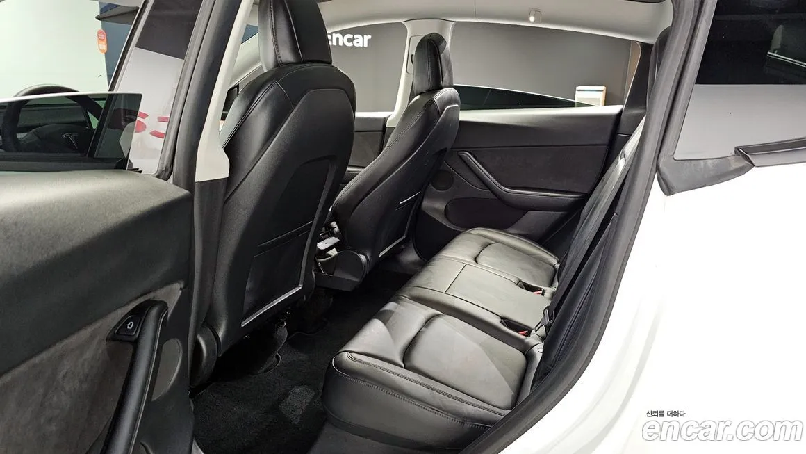 Tesla Model Y 2021 из KR, фото 10
