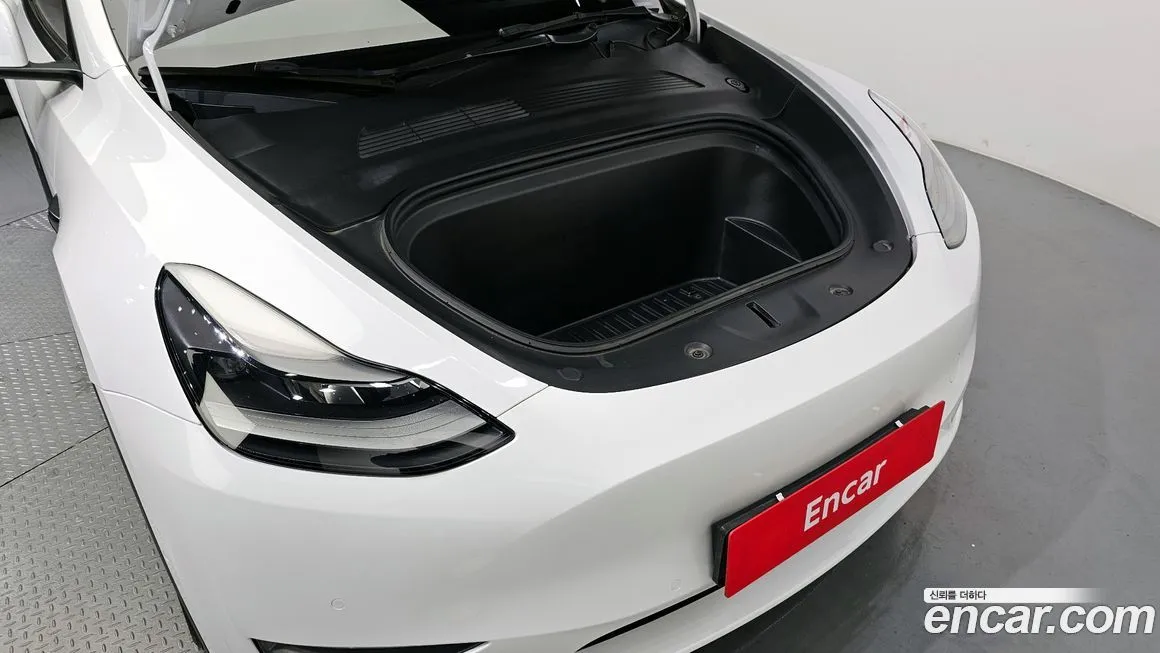 Tesla Model Y 2021 из KR, фото 6