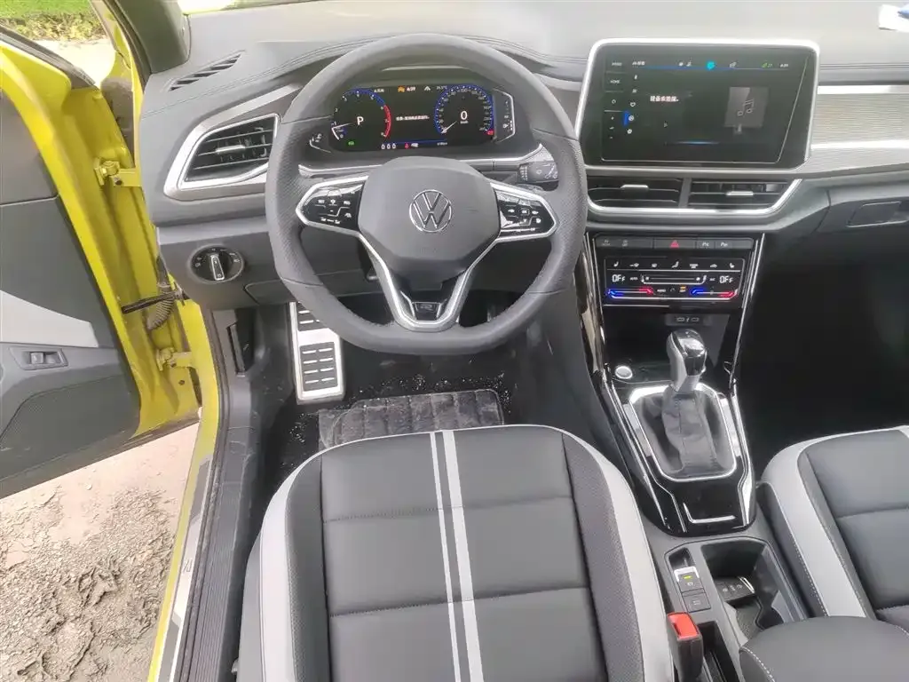 Volkswagen T-Roc 2025 из CN, фото 3