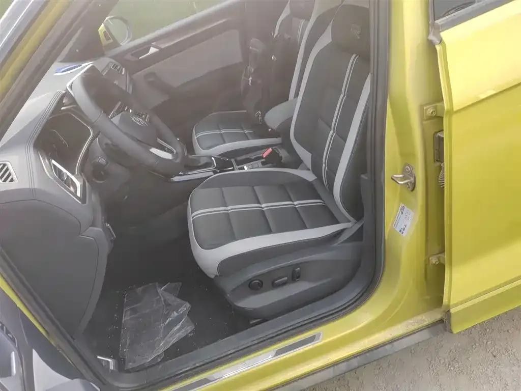 Volkswagen T-Roc 2025 из CN, фото 8