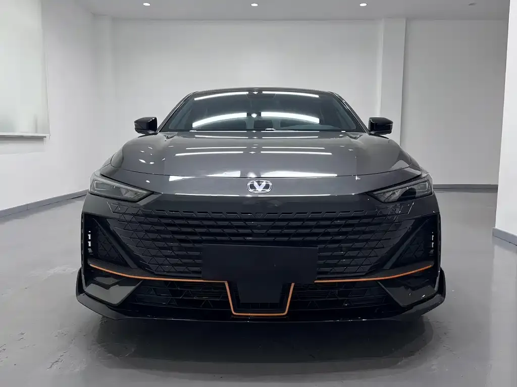 Changan UNI-V 2022 из CN, фото 2