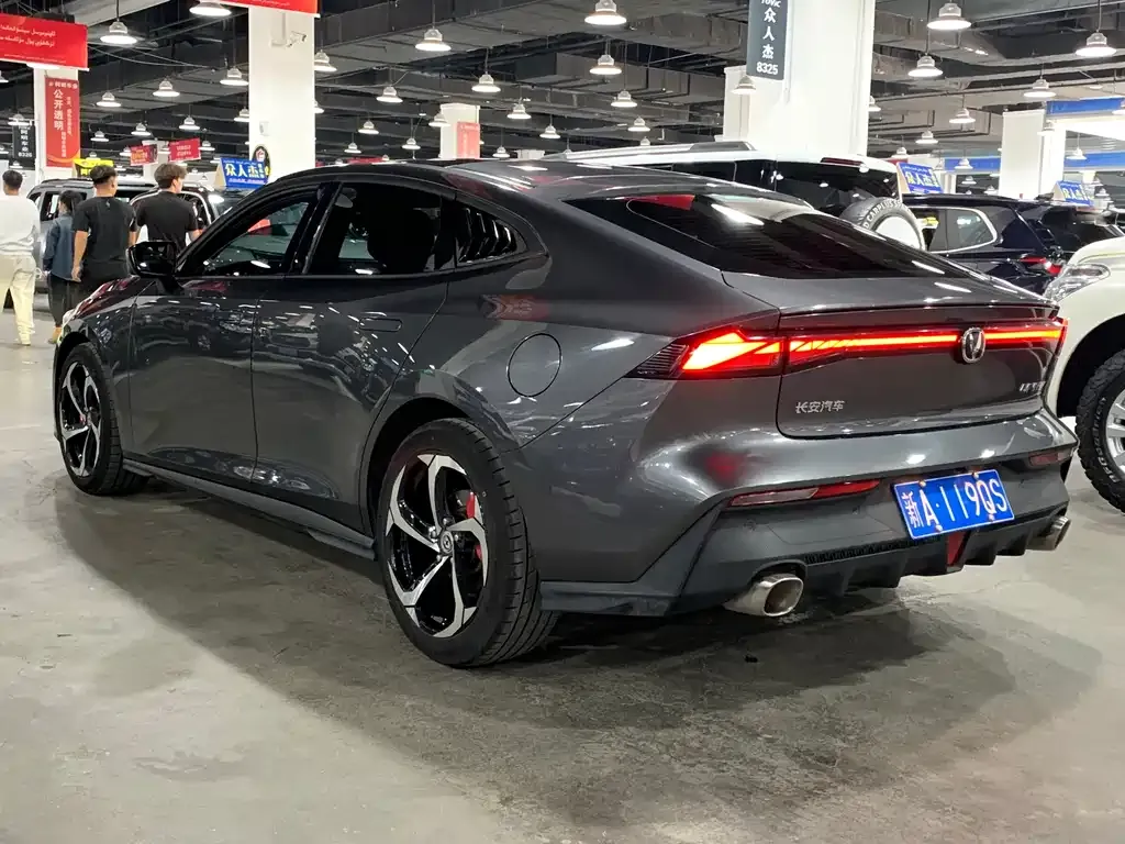 Changan UNI-V 2023 из CN, фото 5