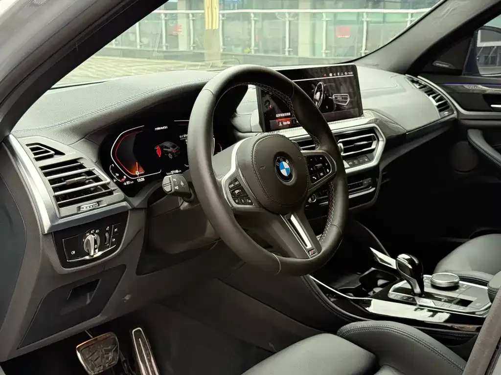 BMW X4 M40i 2024 из CN, фото 4