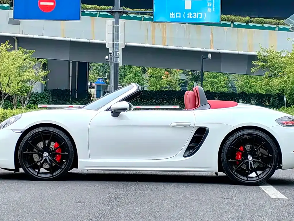 Porsche 718 — фото 4