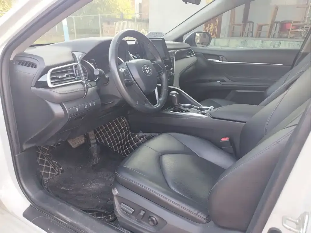 Toyota Camry 2022 из CN, фото 4